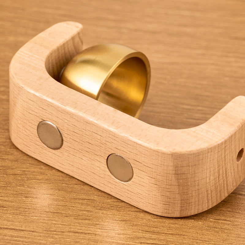 Magnetyczny drewniany dzwonek do drzwi