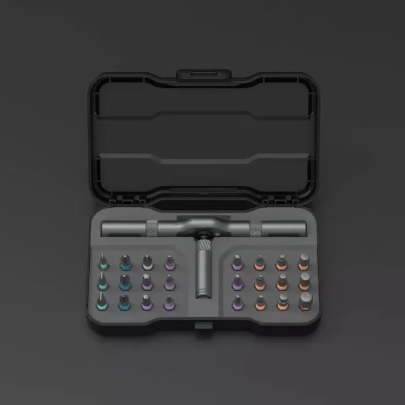 Kompaktowy zestaw wkrętaków 24 w 1