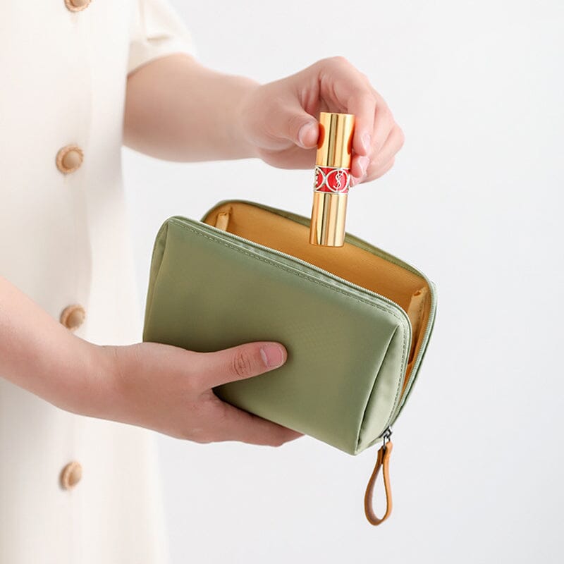 Kosmetyczka z podwójnym zamkiem błyskawicznym