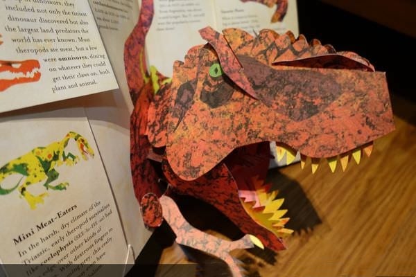 Encyklopedia 3D „Prehistoryka Dinozaury” 📙 Twarda oprawa