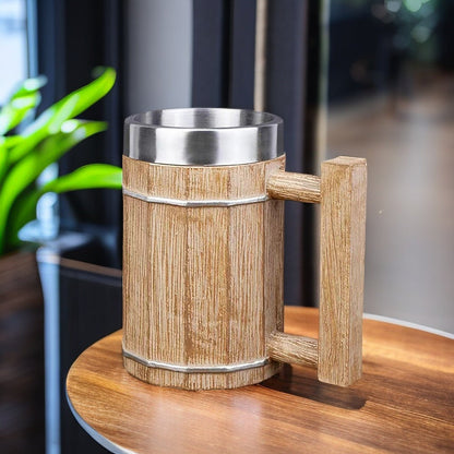 Autentyczne kufle do piwa (styl drewnian)